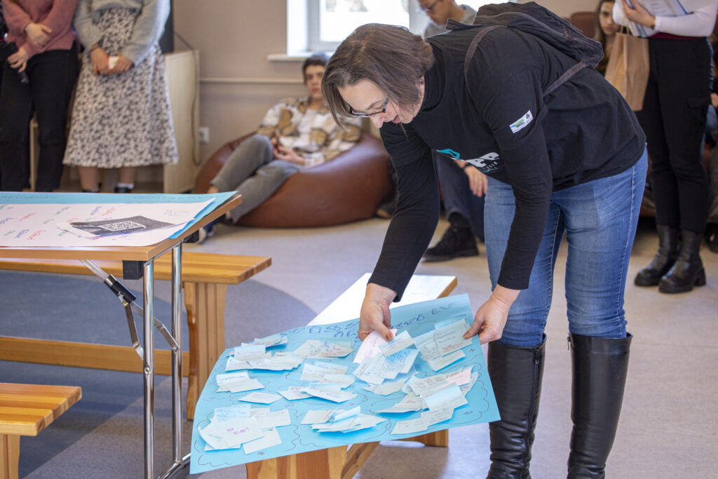 Autors: Ģirts Donerblics