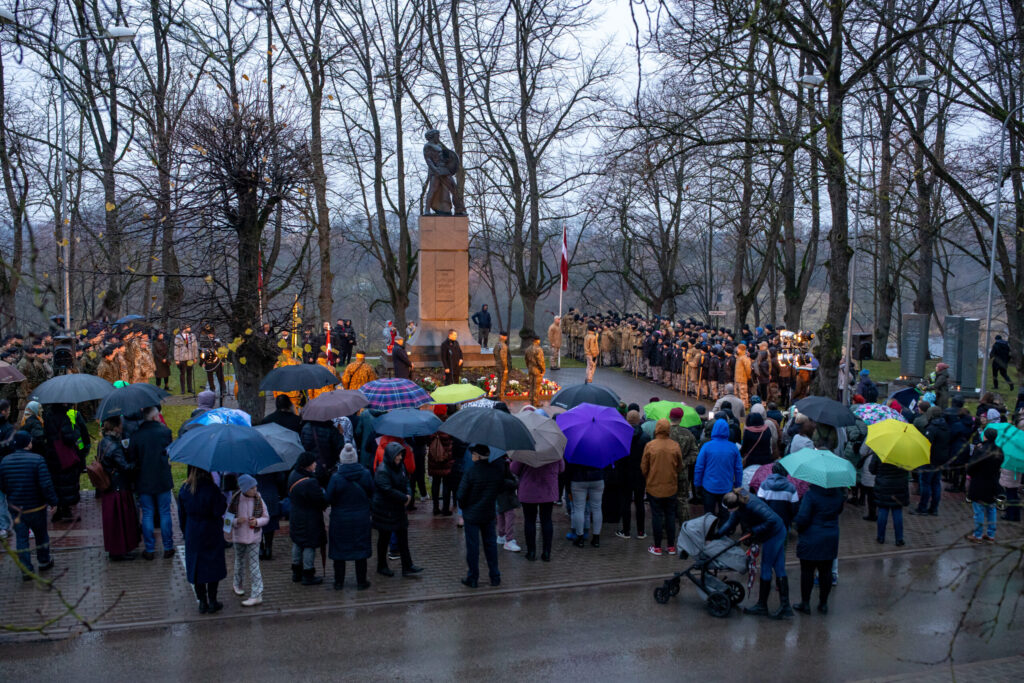 Autors: Ģirts Donerblics