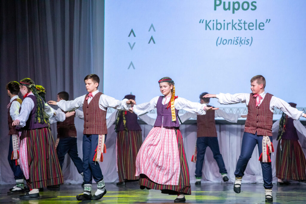 Autors: Ģirts Donerblics