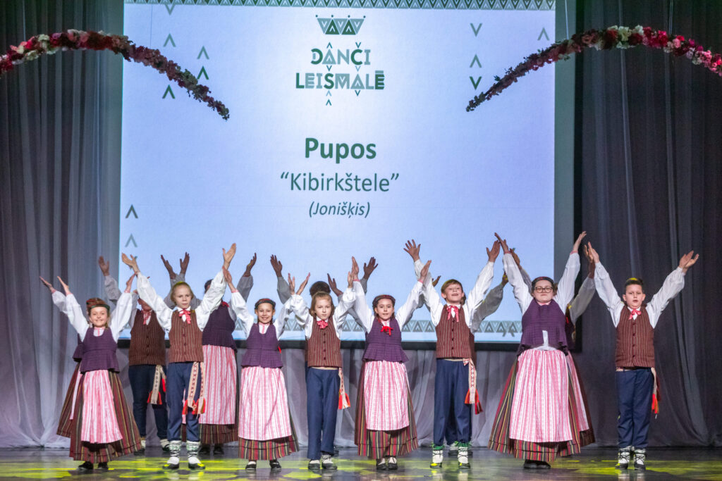 Autors: Ģirts Donerblics