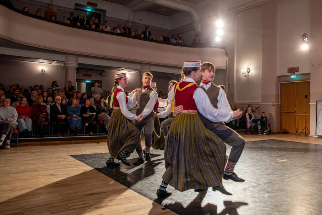 Autors: Ģirts Donerblics