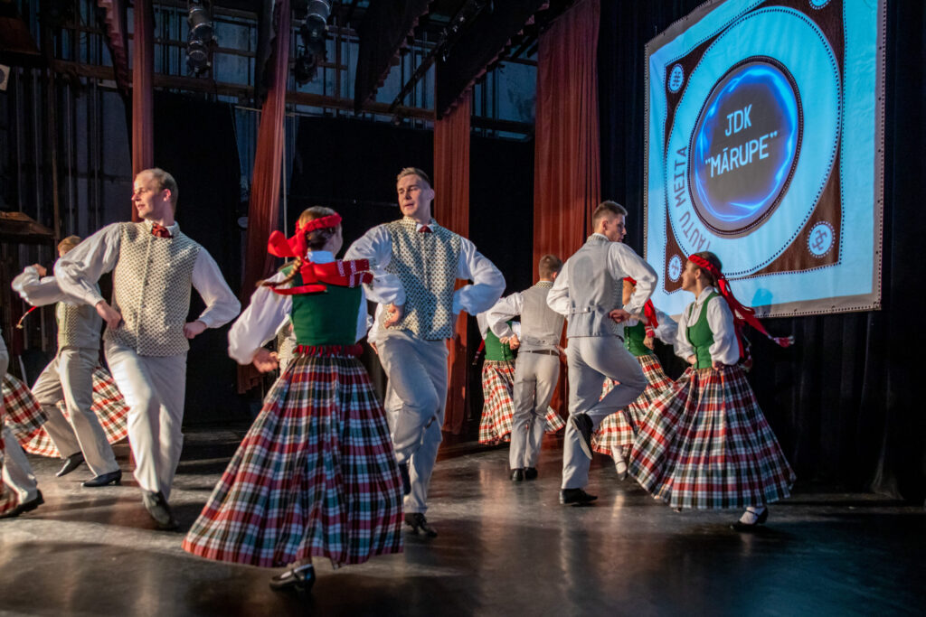 Autors: Ģirts Donerblics