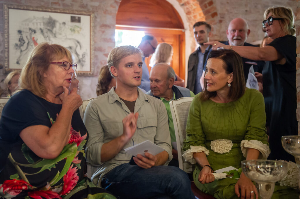 Autors: Aivars Liepiņš