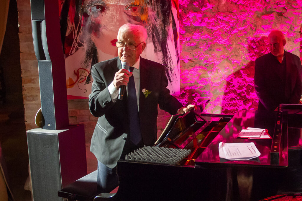 Autors: Aivars Liepiņš