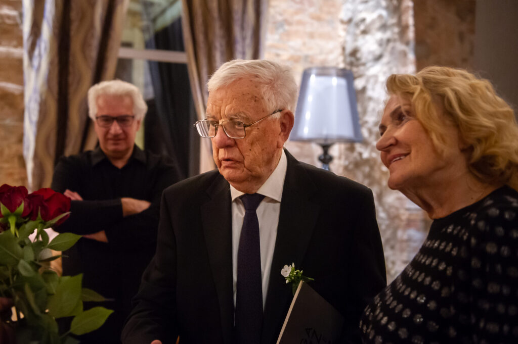 Autors: Aivars Liepiņš