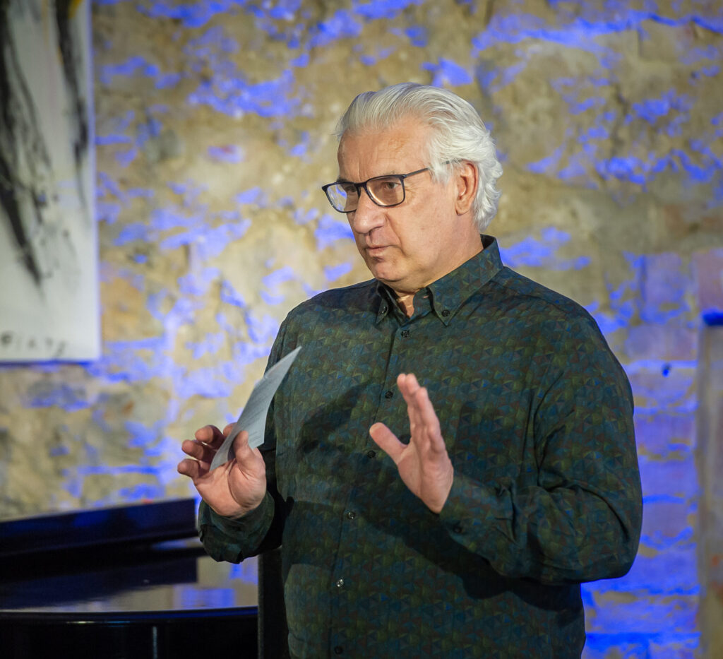 Autors: Aivars Liepiņš