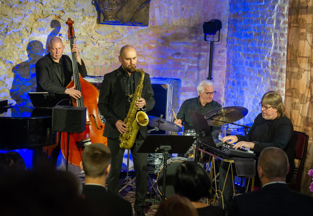 Autors: Aivars Liepiņš