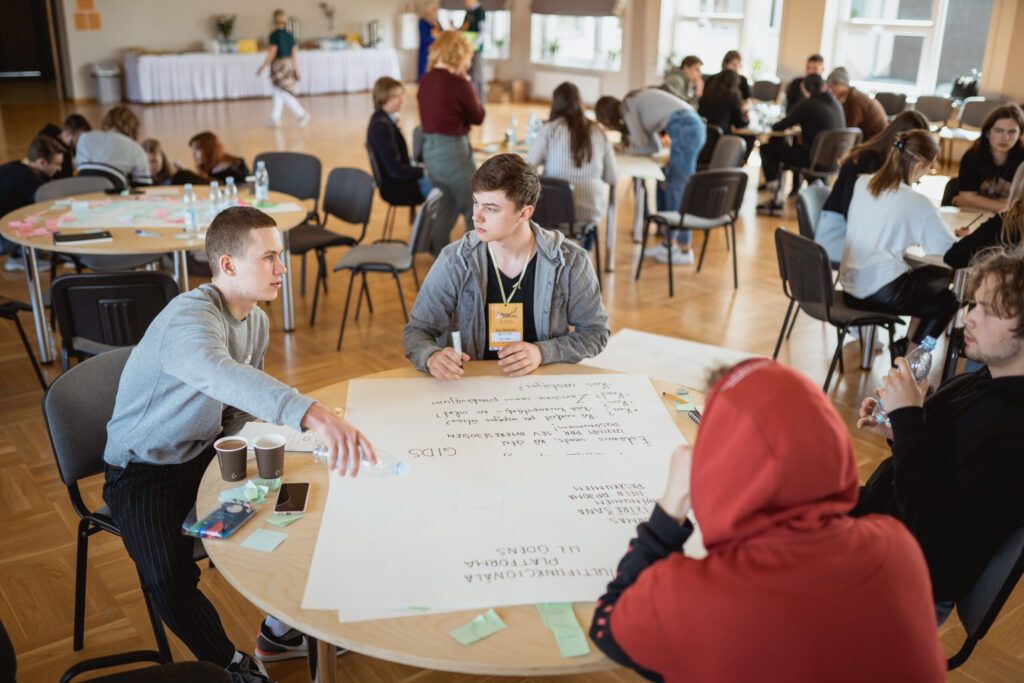 Aluksniesiem.lv raksta attēla aizvietotājs