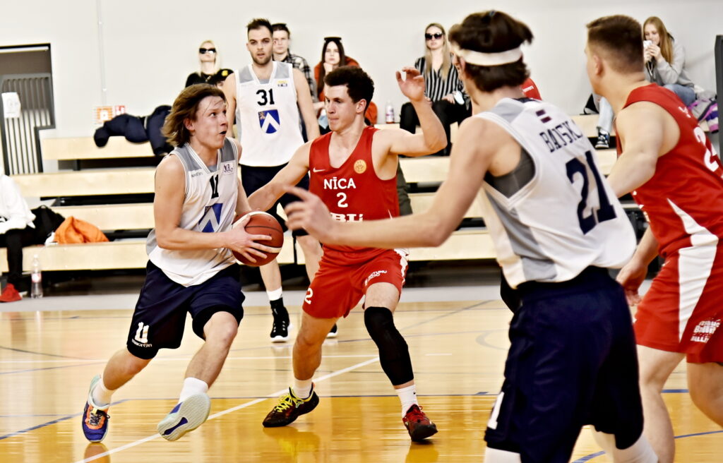 Autors: Uldis Varnevičs