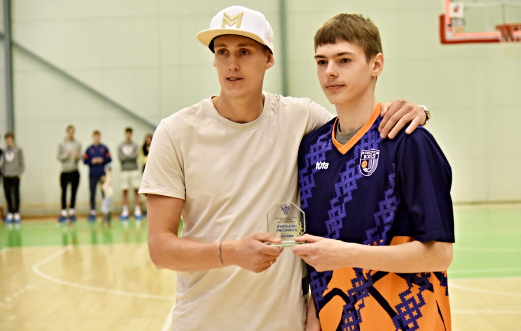 Autors: Uldis Varnevičs