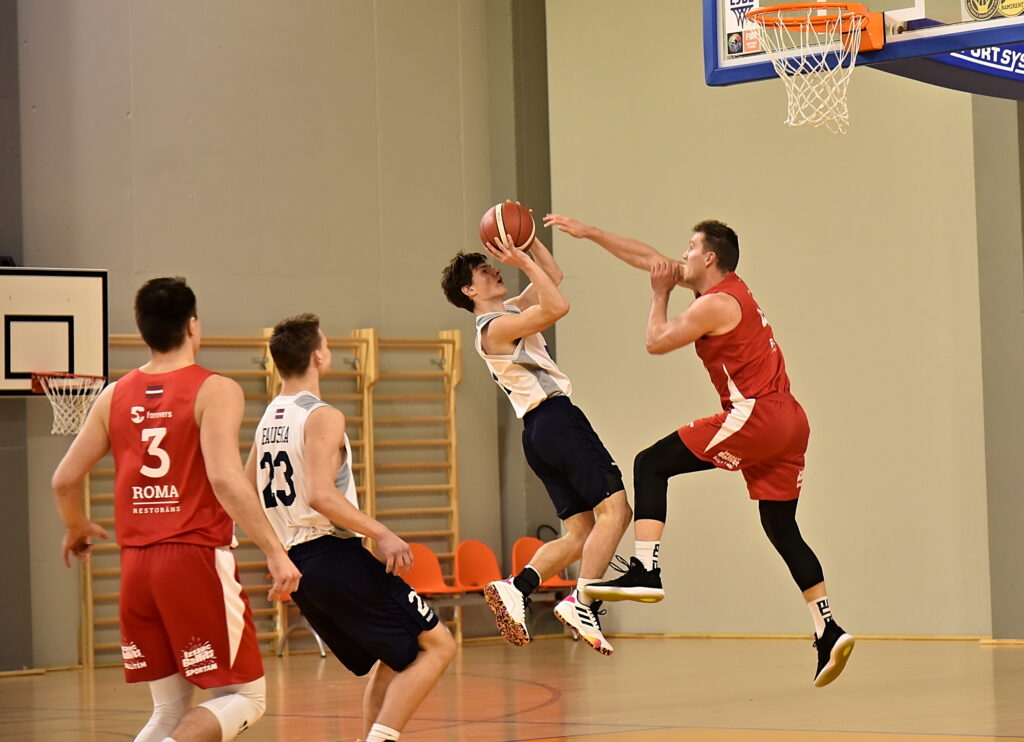 Autors: Uldis Varnevičs