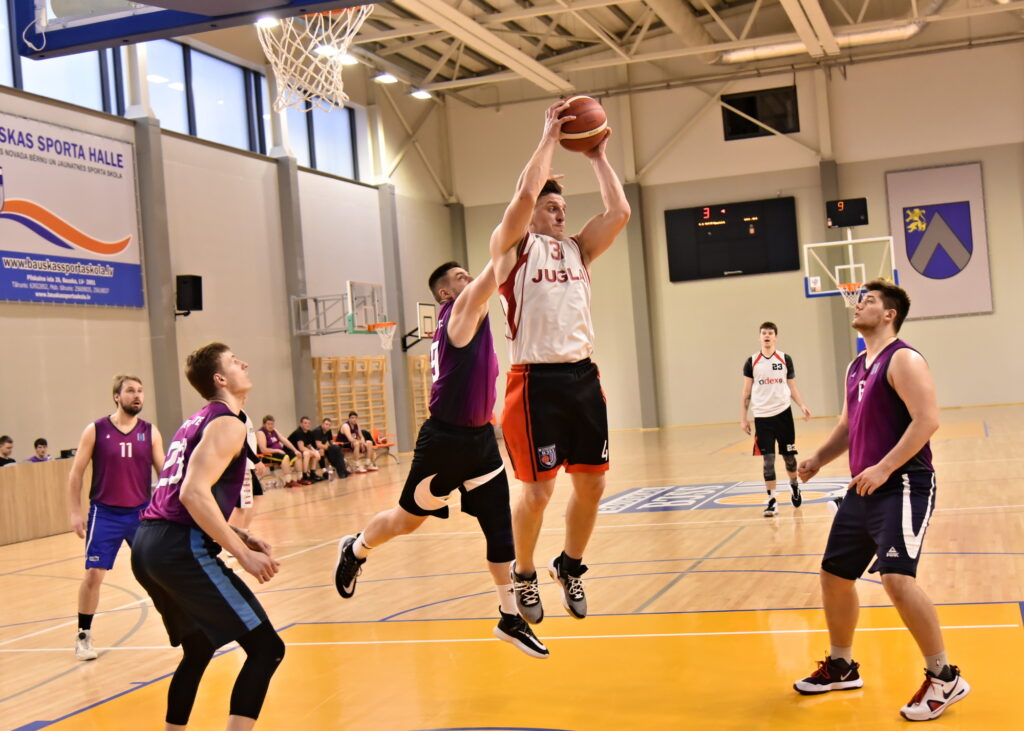 Autors: Uldis Varnevičs