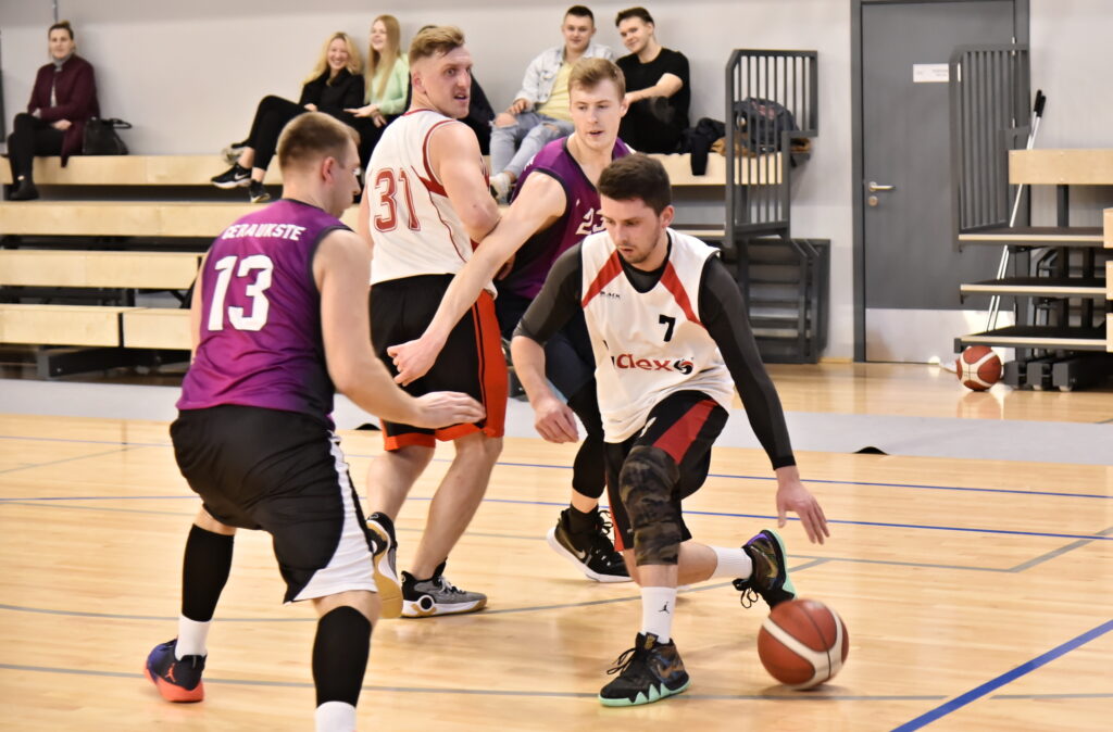 Autors: Uldis Varnevičs