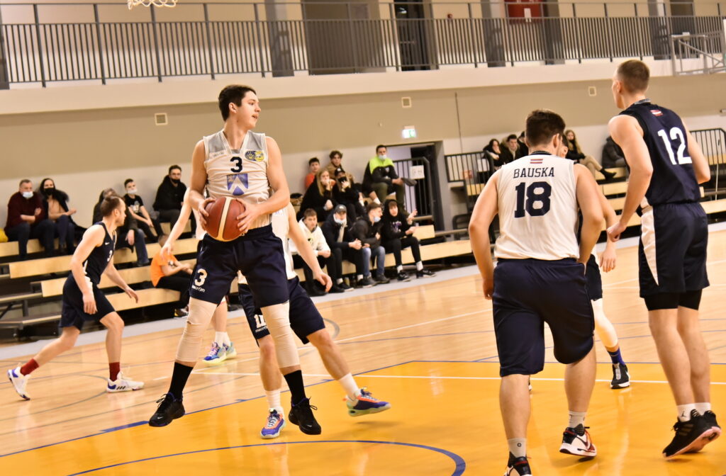 Autors: Uldis Varnevičs