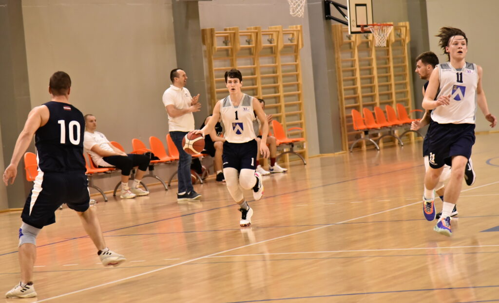 Autors:  Uldis Varnevičs