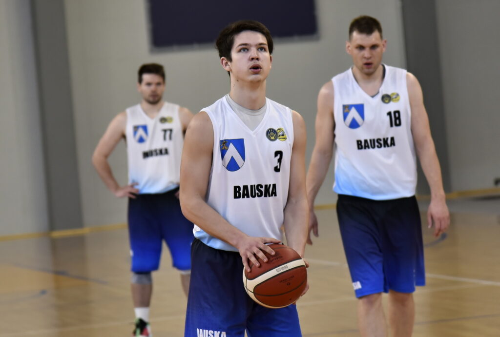 Autors: Uldis Varnevičs