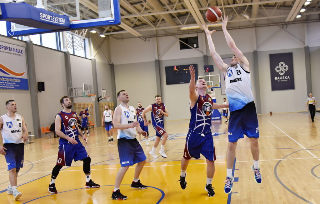 Autors: Uldis Varnevičs