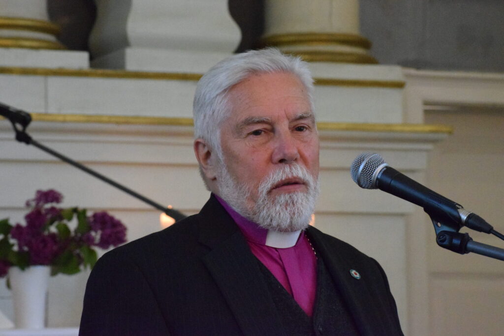 Autors: www.bauskasdzive.lv