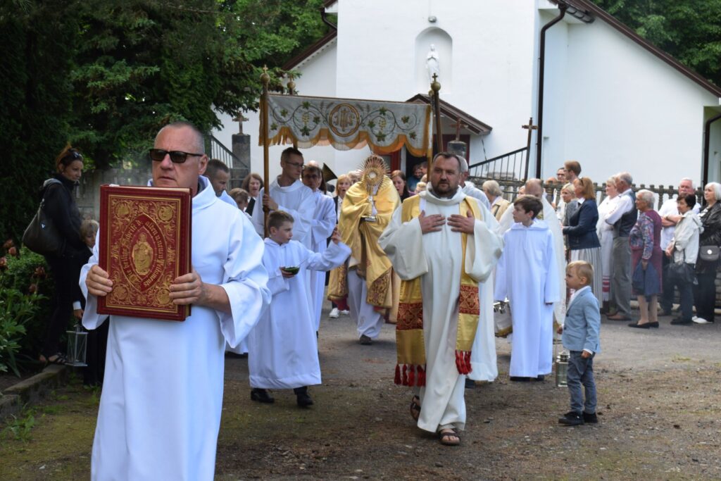 Autors: www.bauskasdzive.lv