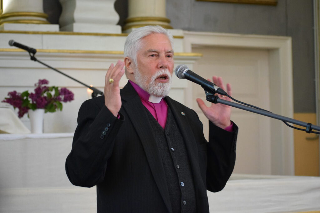 Autors: www.bauskasdzive.lv