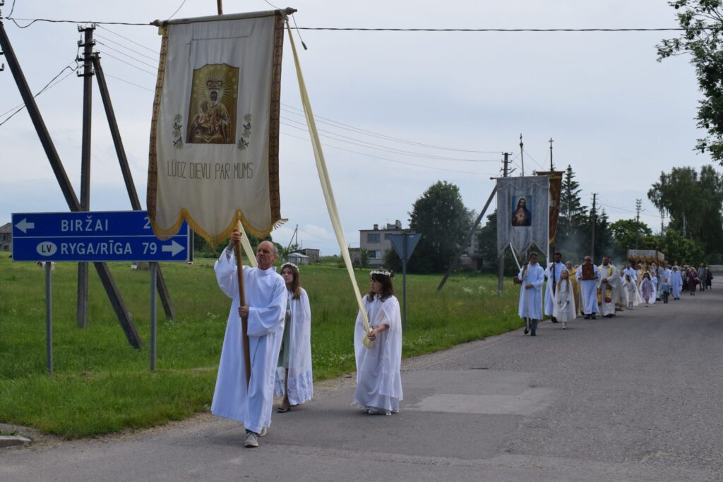 Autors: www.bauskasdzive.lv