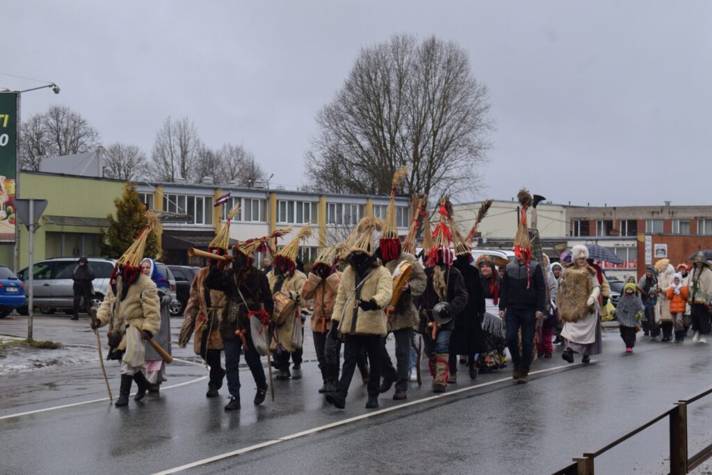 Autors: www.bauskasdzive.lv