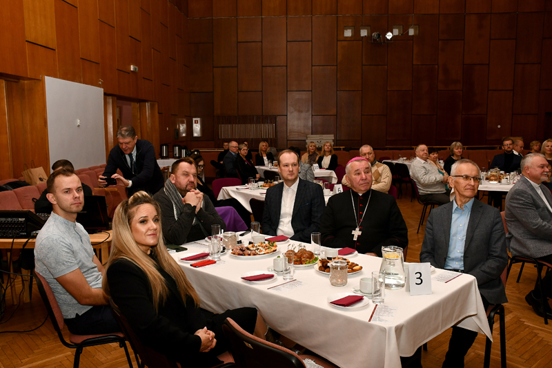 Autors: Ivars Bogdanovs