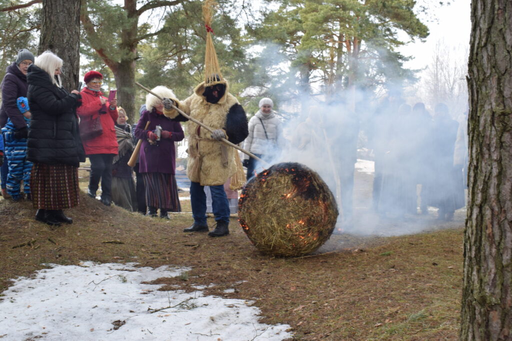 Autors: www.bauskasdzive.lv
