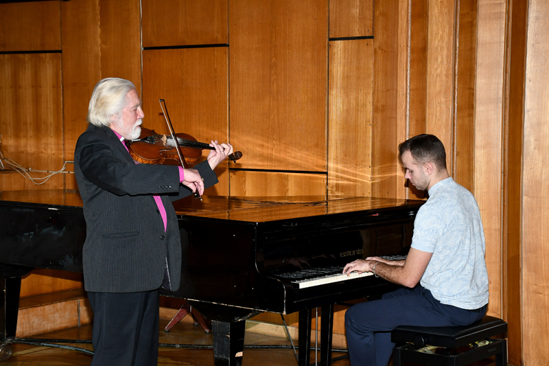 Autors: Ivars Bogdanovs