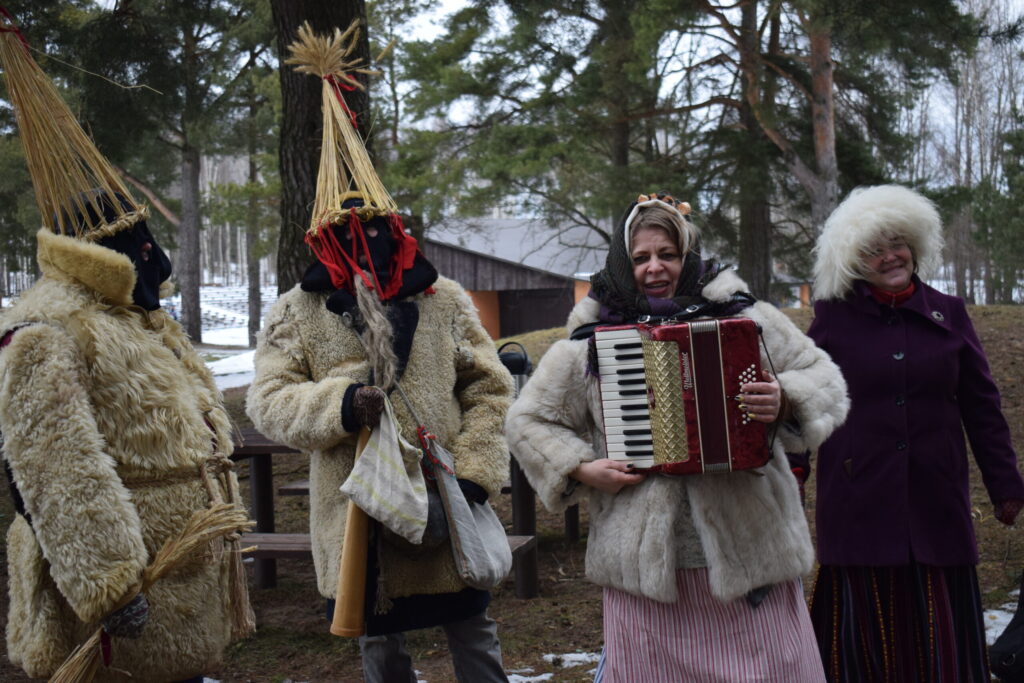 Autors: www.bauskasdzive.lv