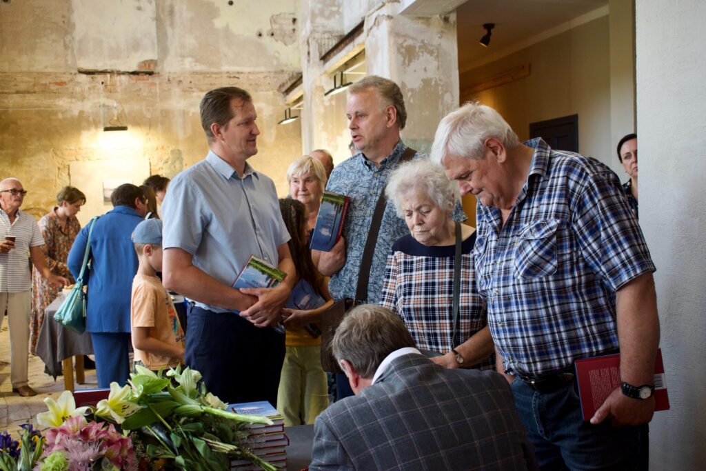 Autors: Arturs Simanovskis