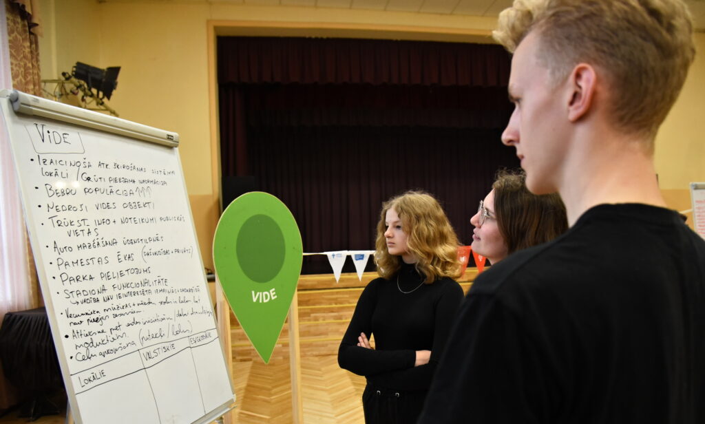 Autors: Uldis Varnevičs