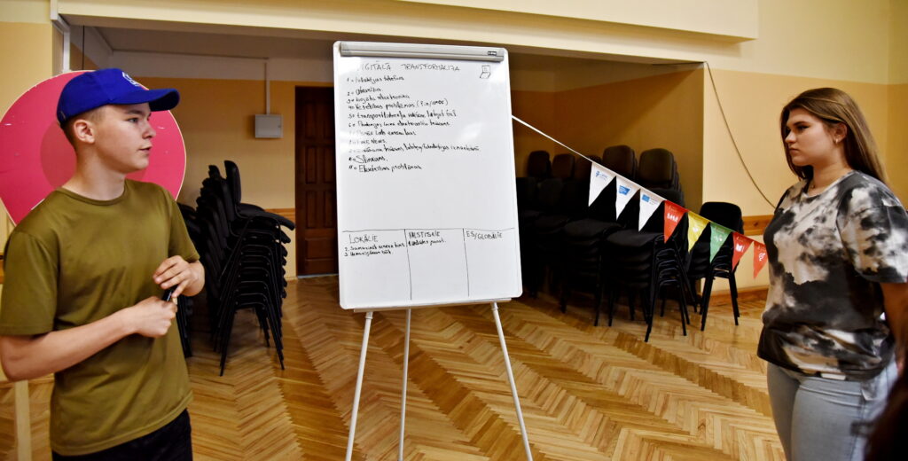 Autors: Uldis Varnevičs