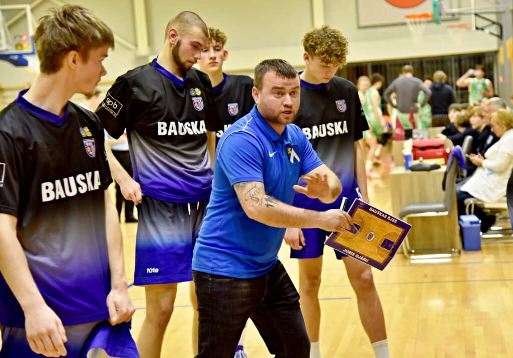 Autors: Uldis Varnevičs