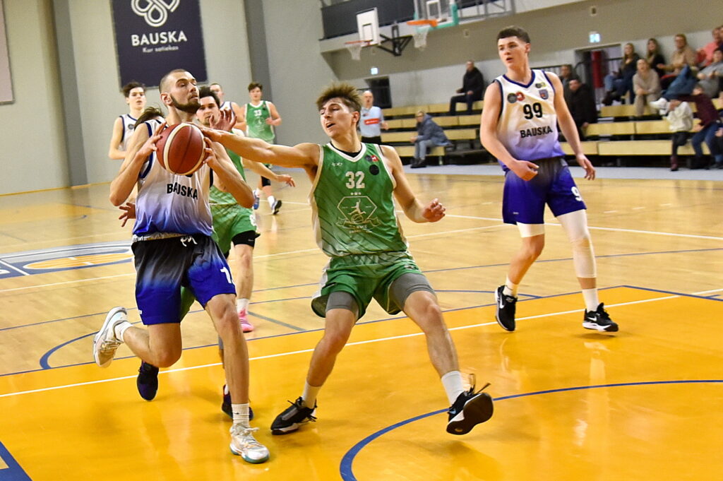 Autors: Uldis Varnevičs