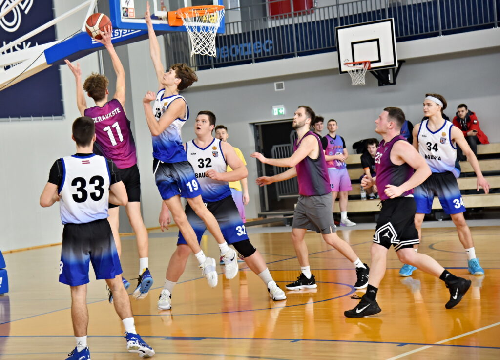 Autors: Uldis Varnevičs