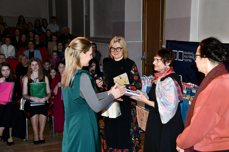 Autors: Ivars Bogdanovs