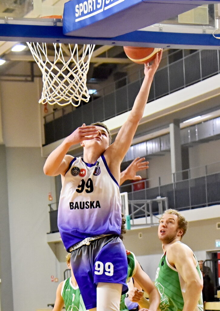 Autors: Uldis Varnevičs