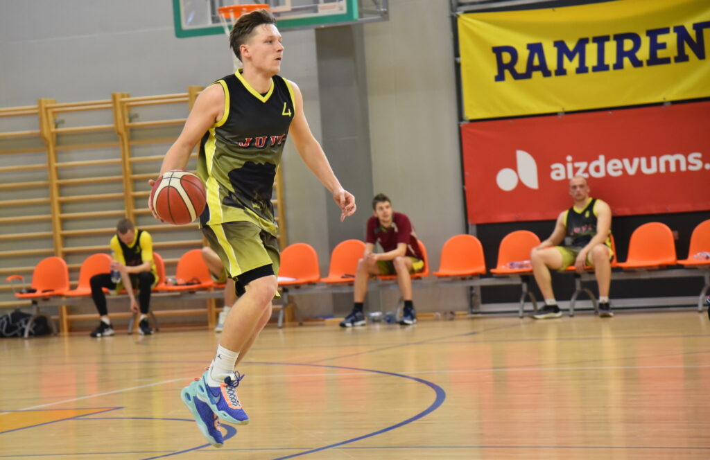 Autors: Uldis Varnevičs