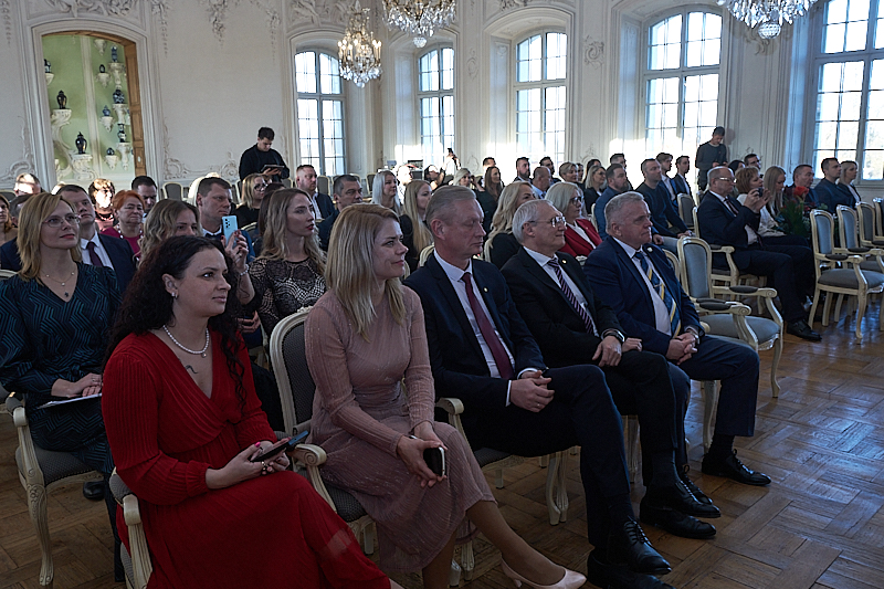 Autors: Ivars Bogdanovs