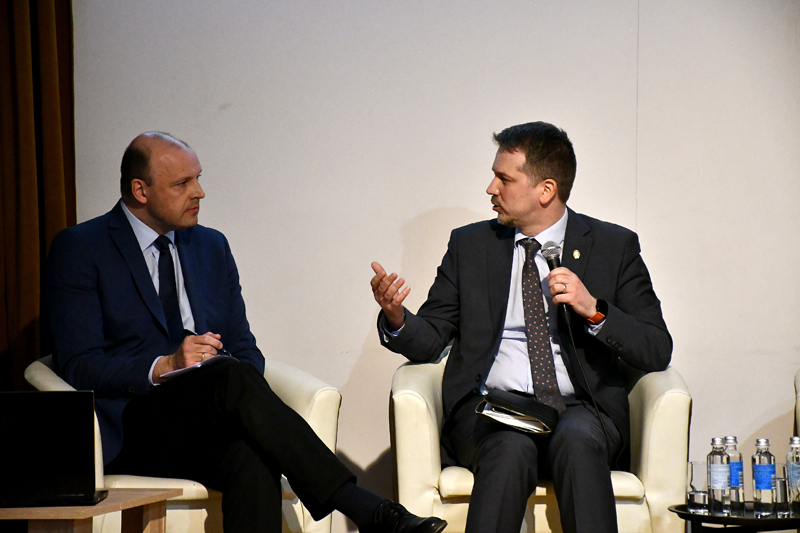 Autors: Ivars Bogdanovs