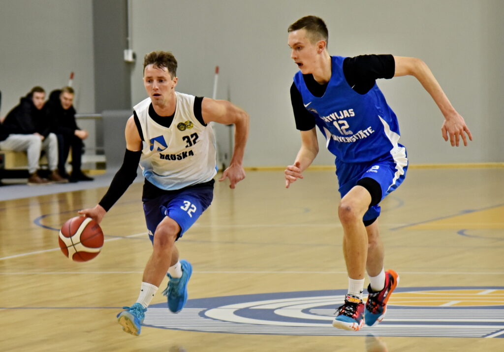 Autors: Uldis Varnevičs