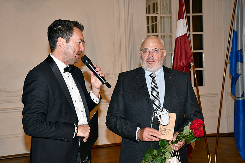 Autors: Ivars Bogdanovs