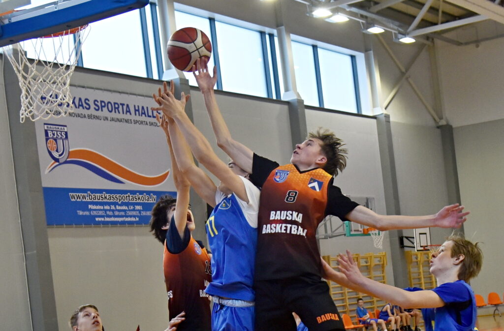 Autors: Uldis Varnevičs 