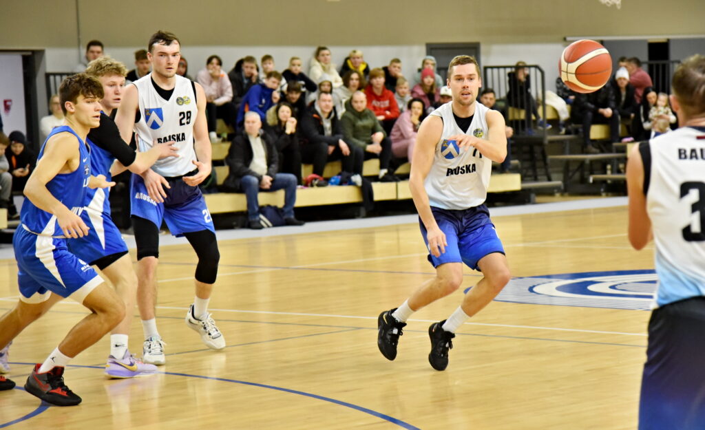 Autors: Uldis Varnevičs