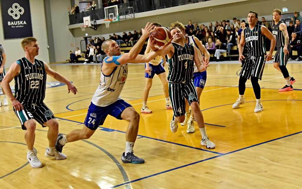 Autors: Uldis Varnevičs