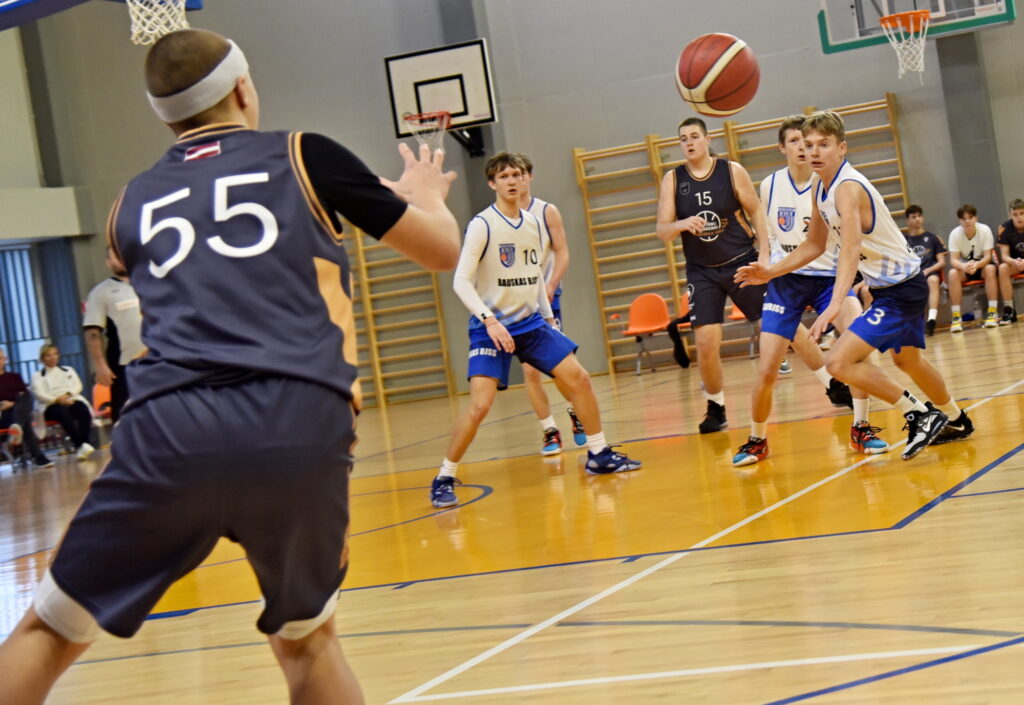 Autors: Uldis Varnevičs 