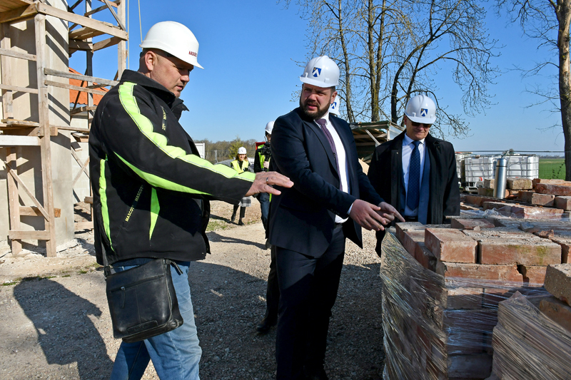 Autors: Ivars Bogdanovs