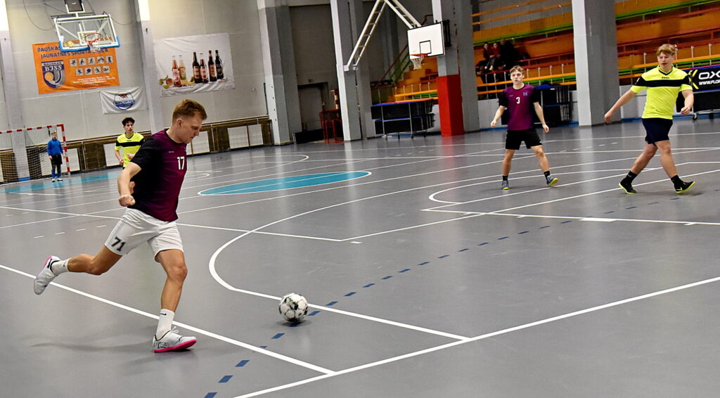 Autors: Uldis Varnevičs