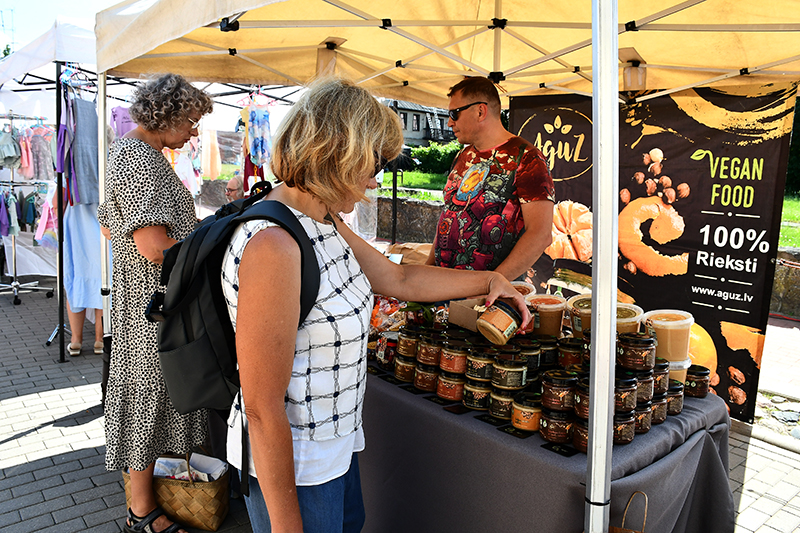 Autors: Ivars Bogdanovs